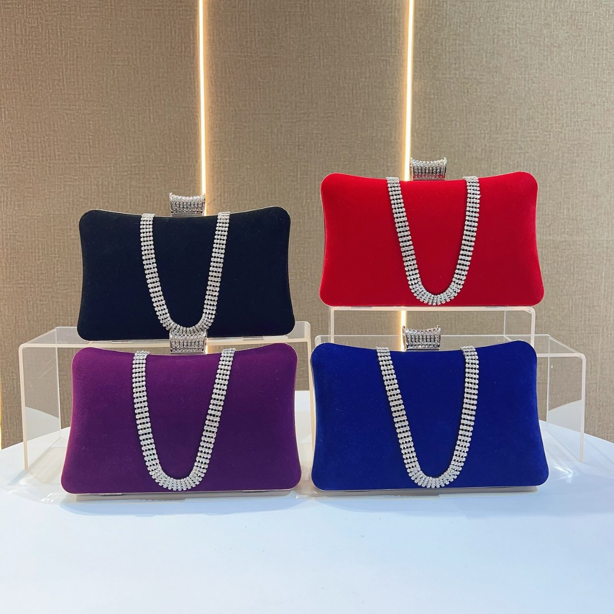 2025 Velvet Banquet Bag Women’ - огляд і ціна Tassel Fringe Trim