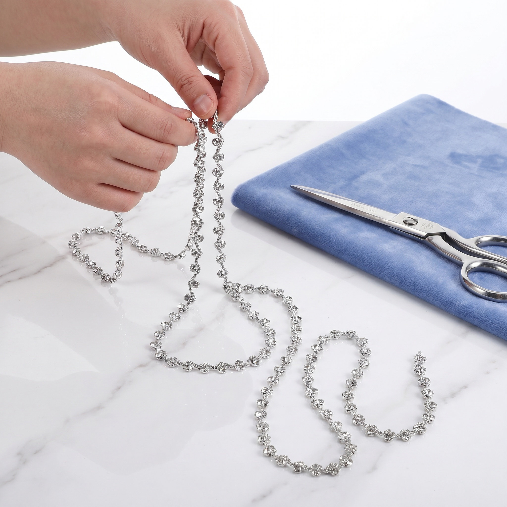 Rhinestone Chain Trim Crystal  - огляд і ціна Sew On Rhinestone